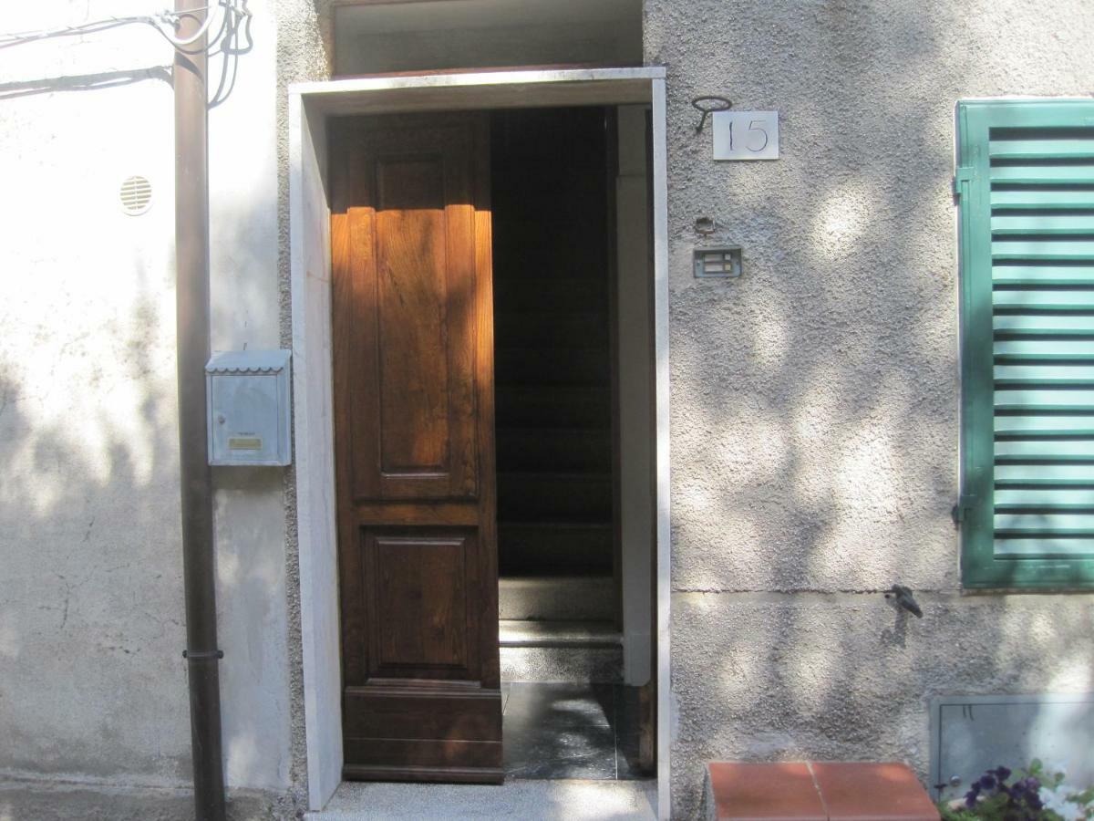 La Casa Di Antonella Apartamento Vetulonia Exterior foto